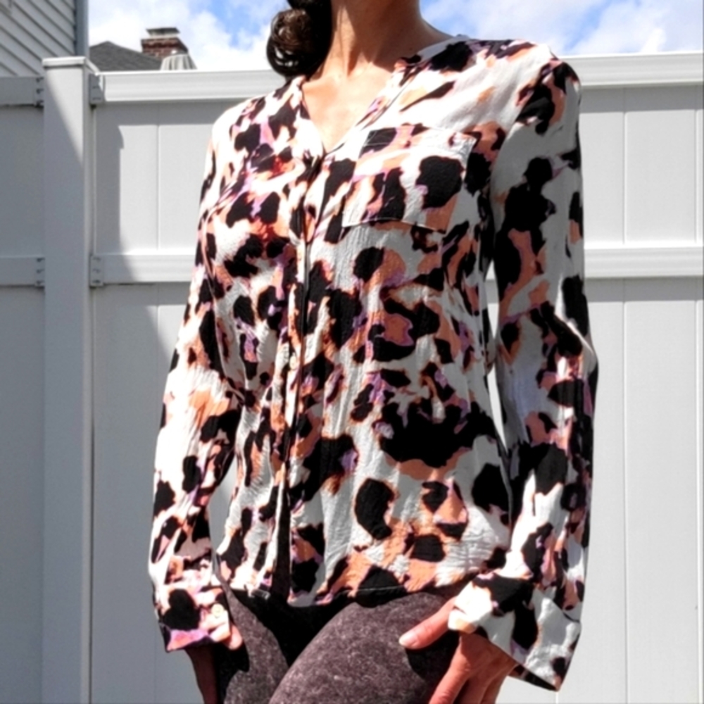 Calvin Klein-  Long Adjustable Sleeve, Button-Down Blouse, Size XS